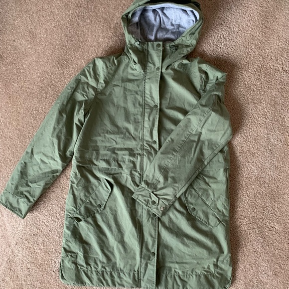 old navy water resistant jacket